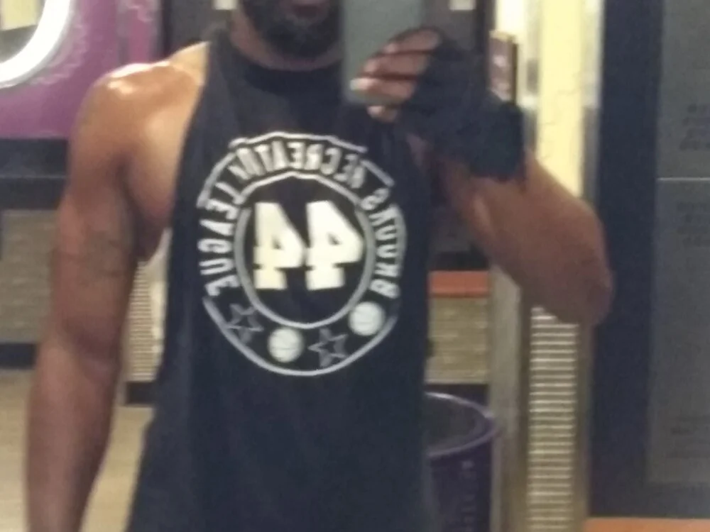 Chatroom XXX hors ligne de hornynhardngr1