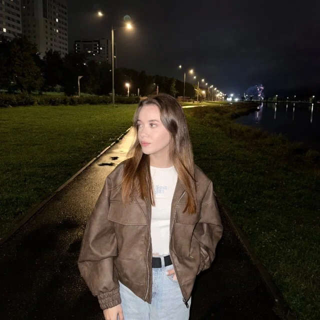 Leri_Dells Offline XXX-chat