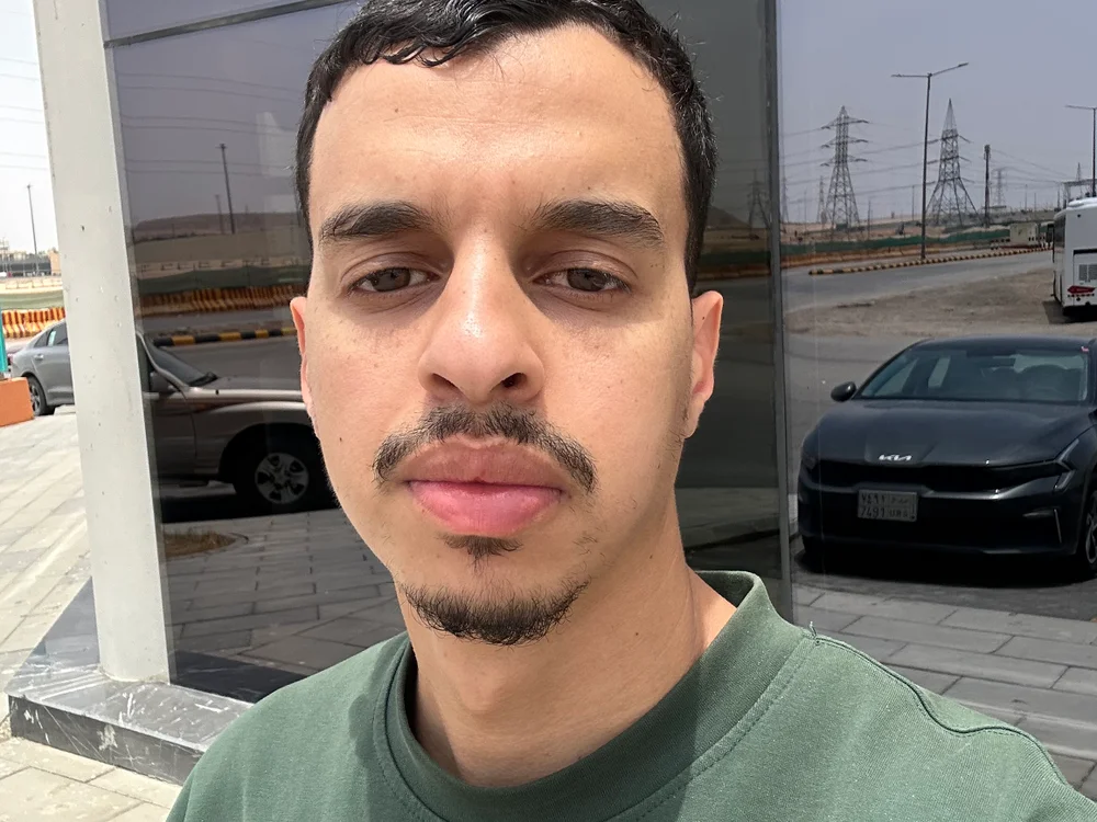 Yassin_ksa Chat XXX offline