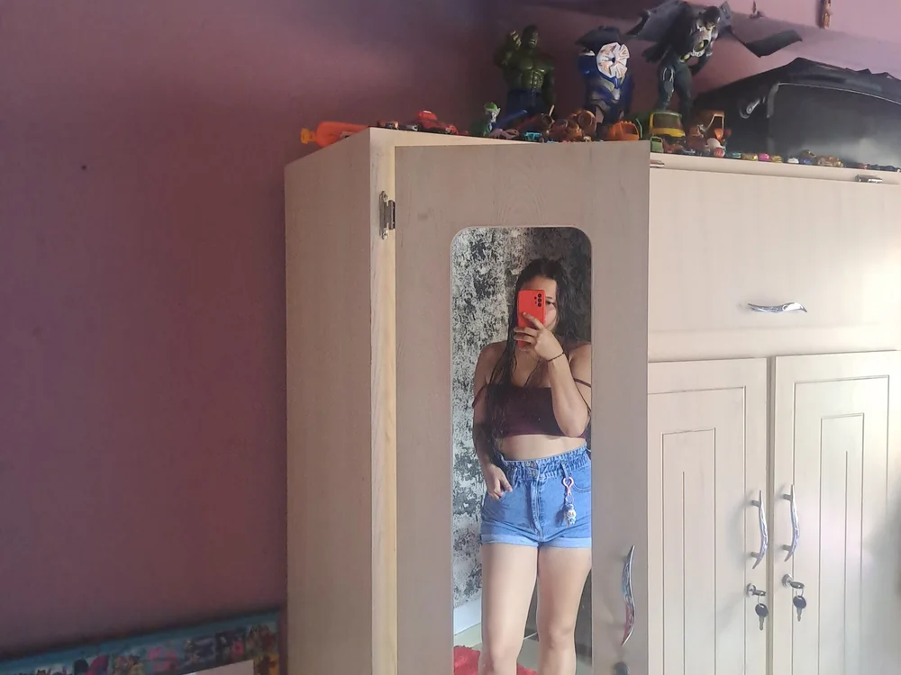 LeidiNathalia's Offline XXX Chat
