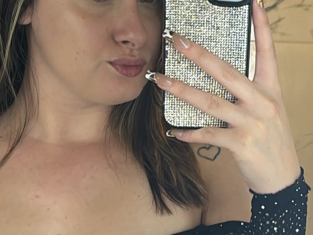 Wynterlux's most recent online preview