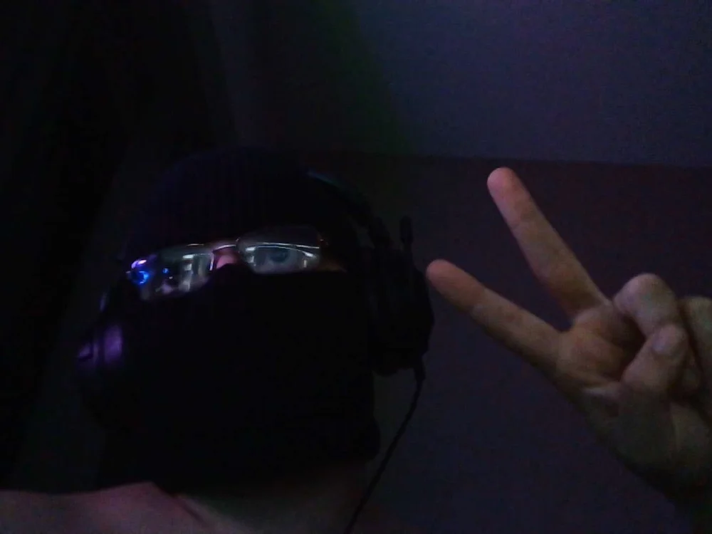 zvirboi's Offline Chat Room