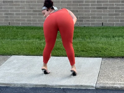 Profile of sexelajuno