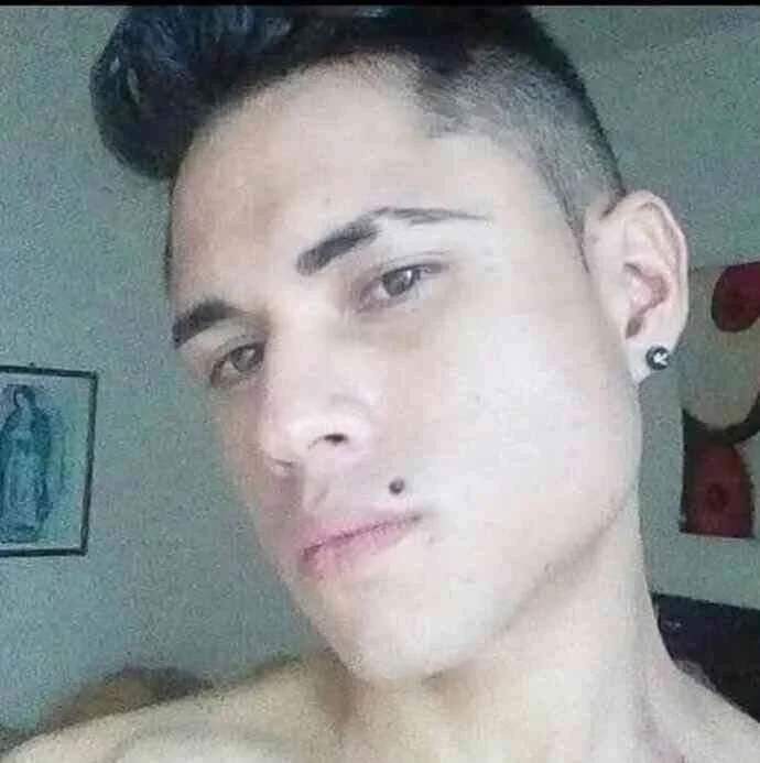 Mikiasinomas21's Offline XXX Chat