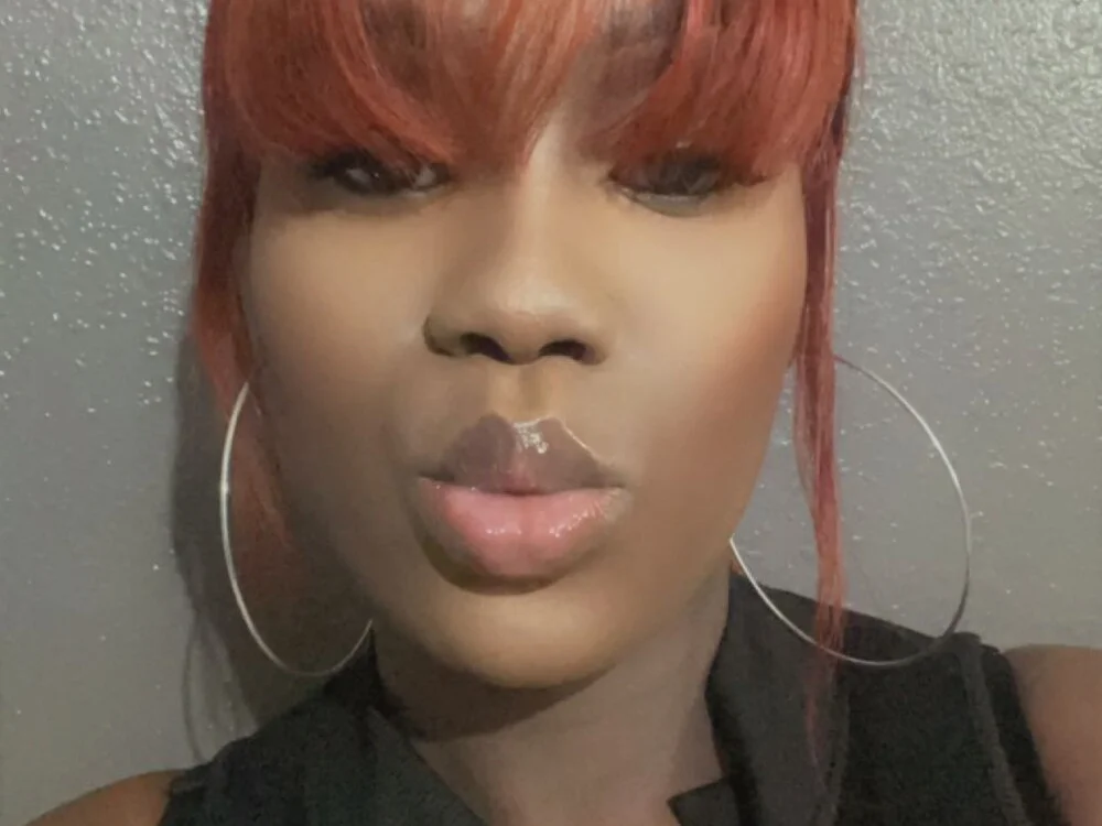 I_am_topgyal Obrolan XXX Offline