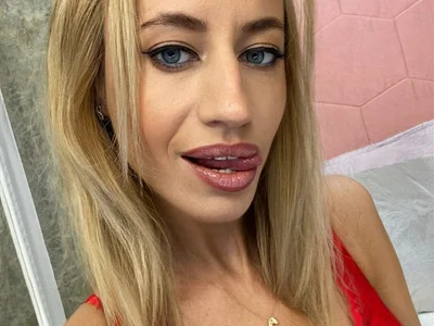DeliaMArlow — live female cam