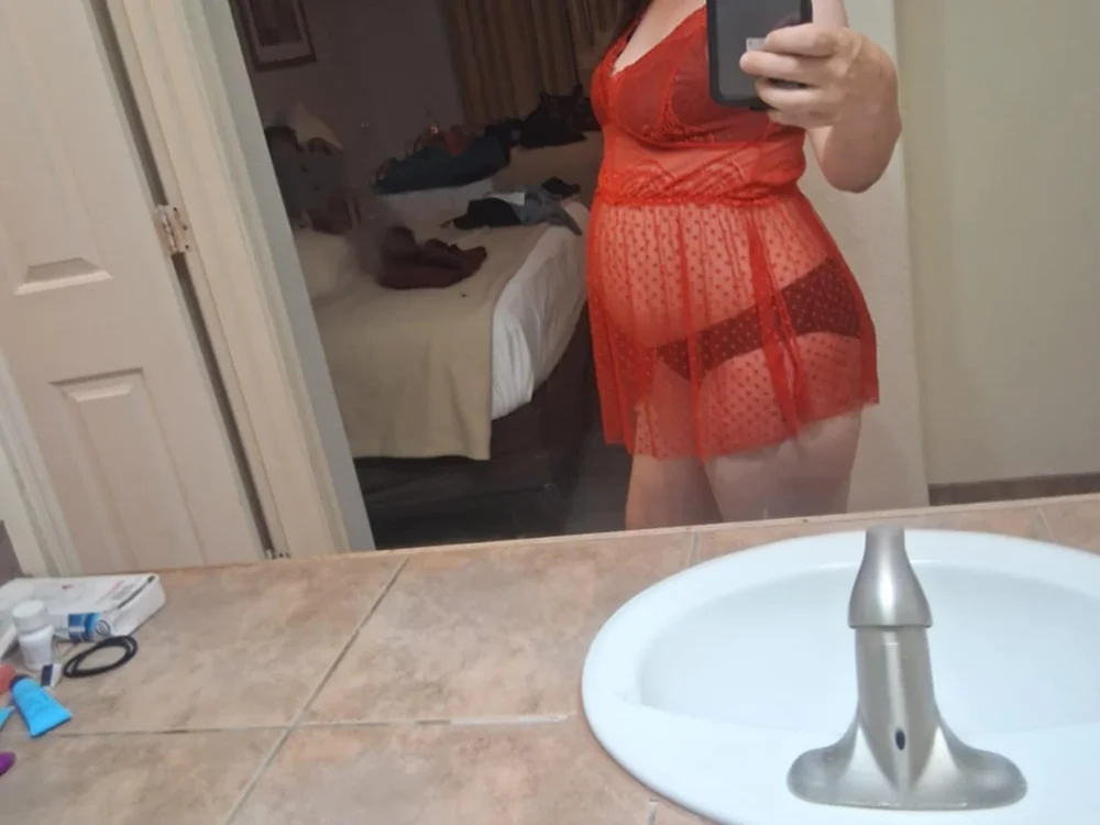 Prettykitty69x's Offline Chat Room