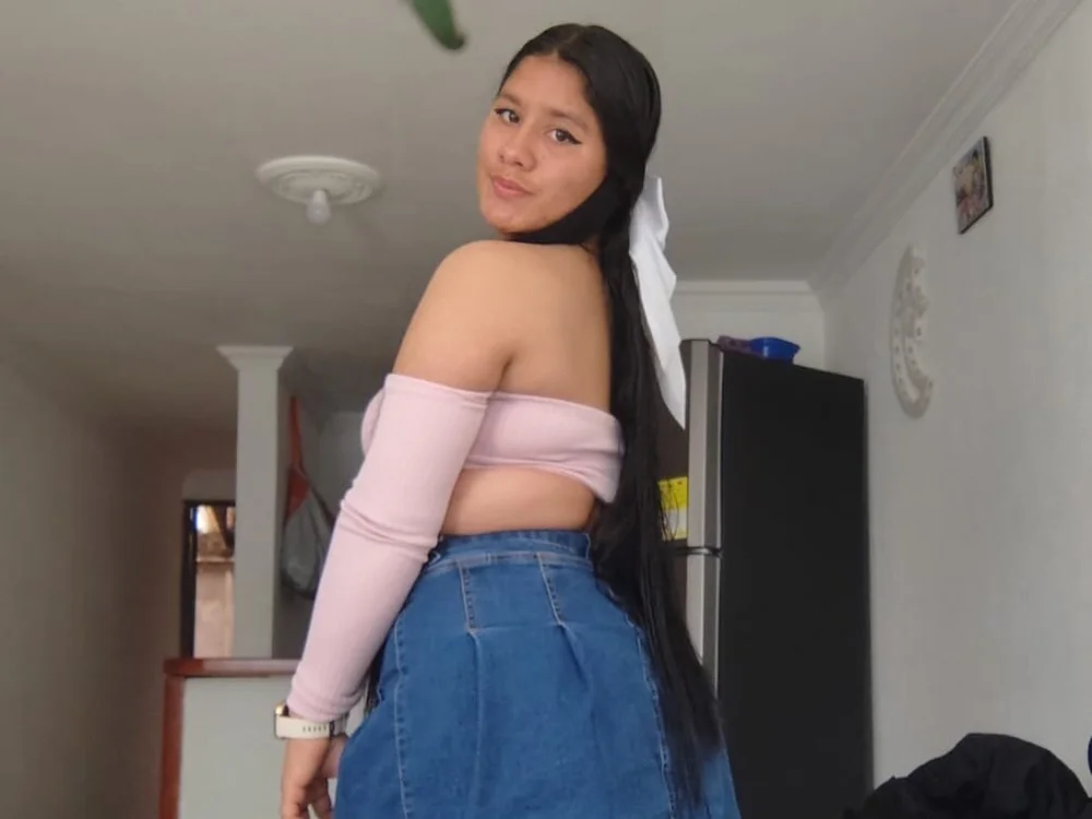 Mia_lank offline chatrum
