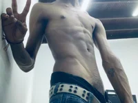 Santiago_Ortiz_'s webcam live show