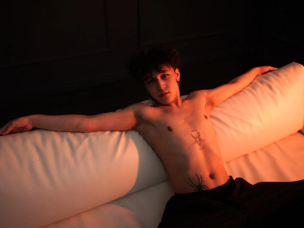 Mio_chibana's Offline XXX Chat