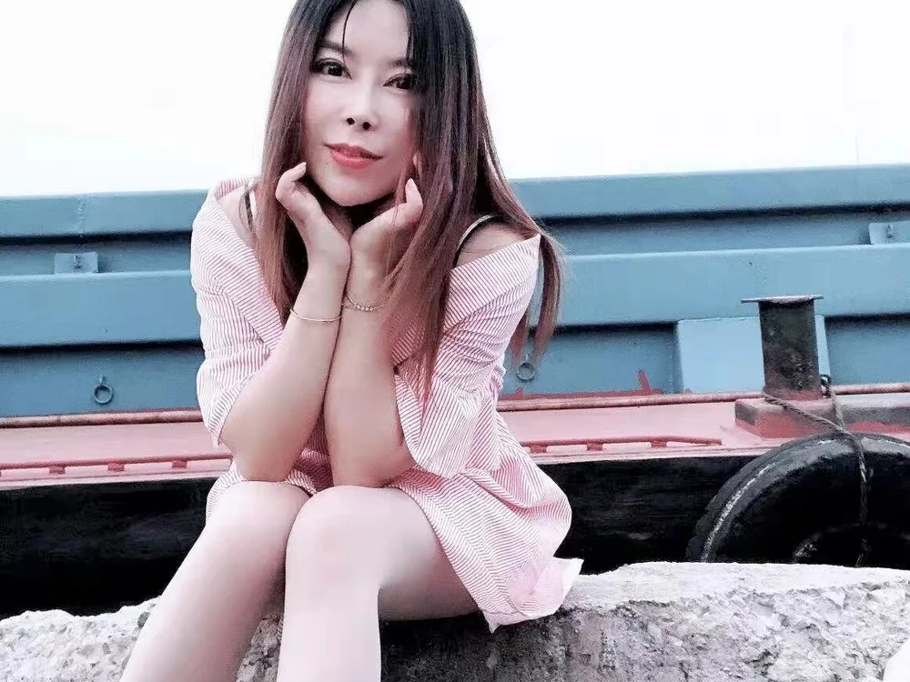 Xiao__Qiu's Offline XXX Chat