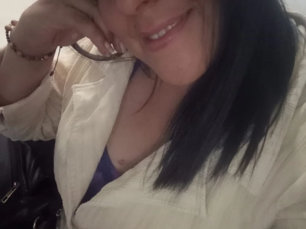 Chat +18 off-line de mailyn_pym