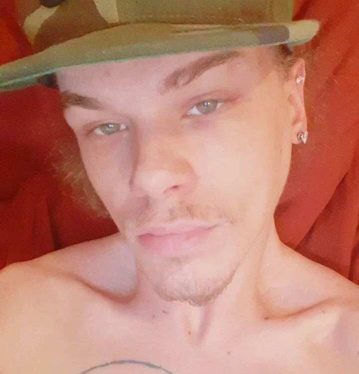 Bhgdick500 offline chatrum