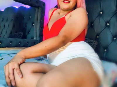 Alanna_Harrys Male Vers Online Webcam Striptease