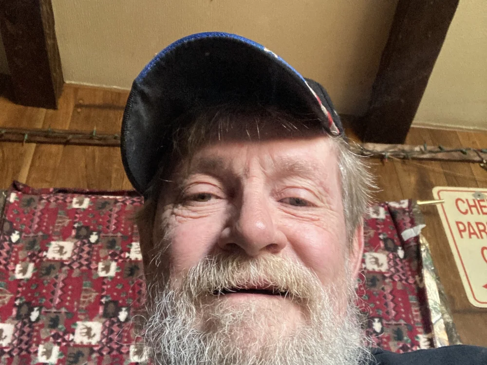 papamike633 offline chatrum