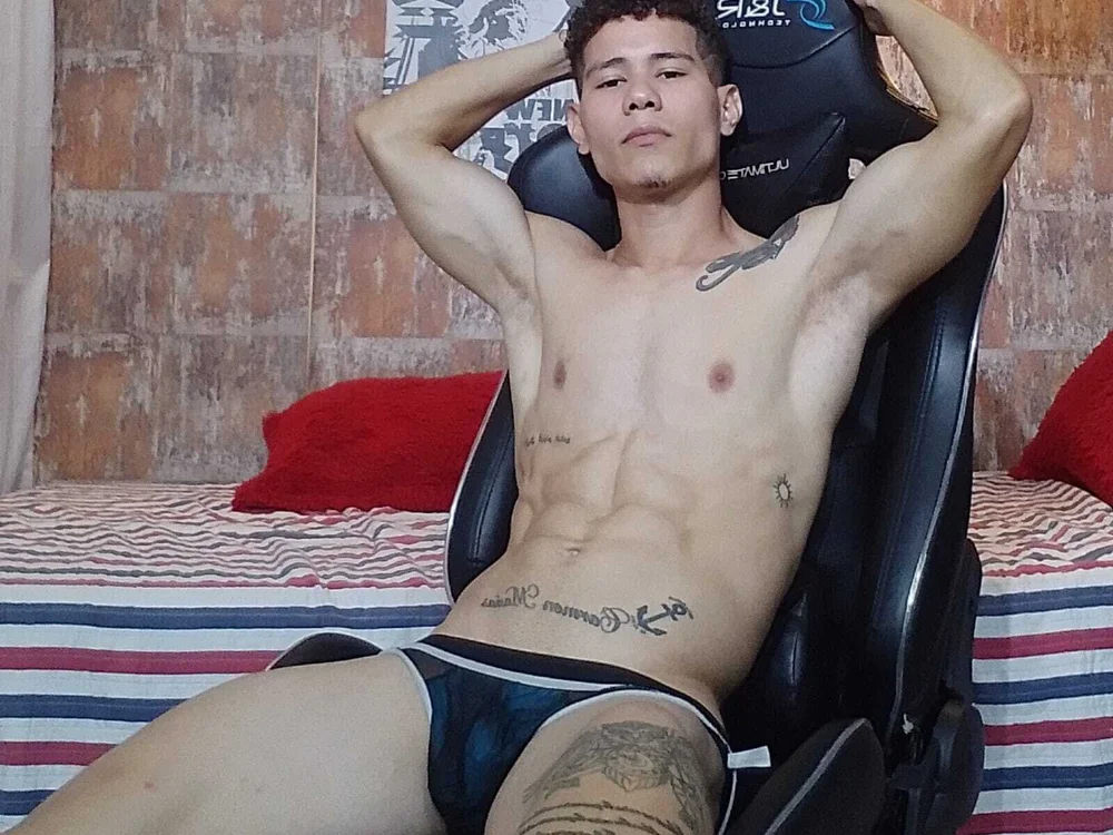 Offline chatovací místnost Lion_fitboy777