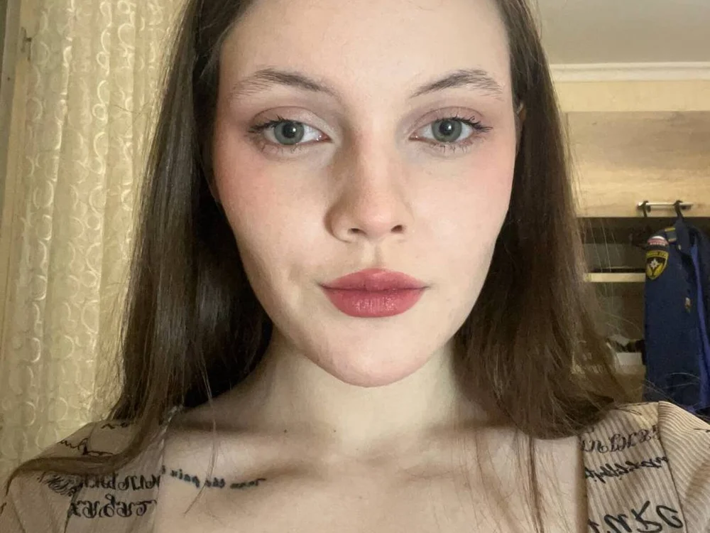 RoxyLight's Offline Chat Room