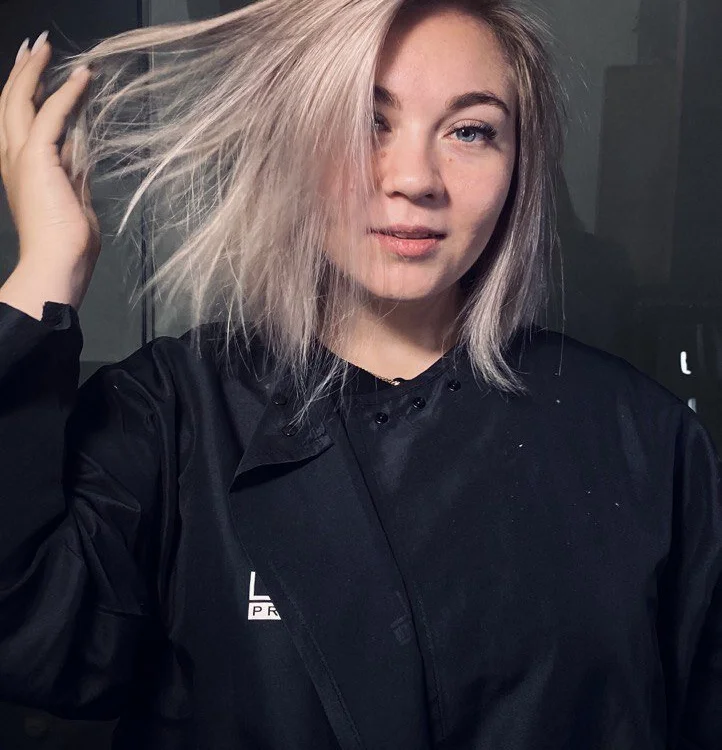 LuckAshley's Offline Chat Room