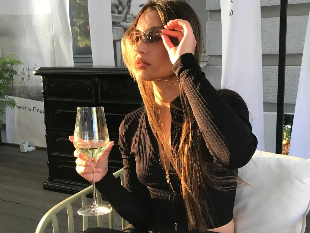 YourCoreanmiracle Offline XXX-chat