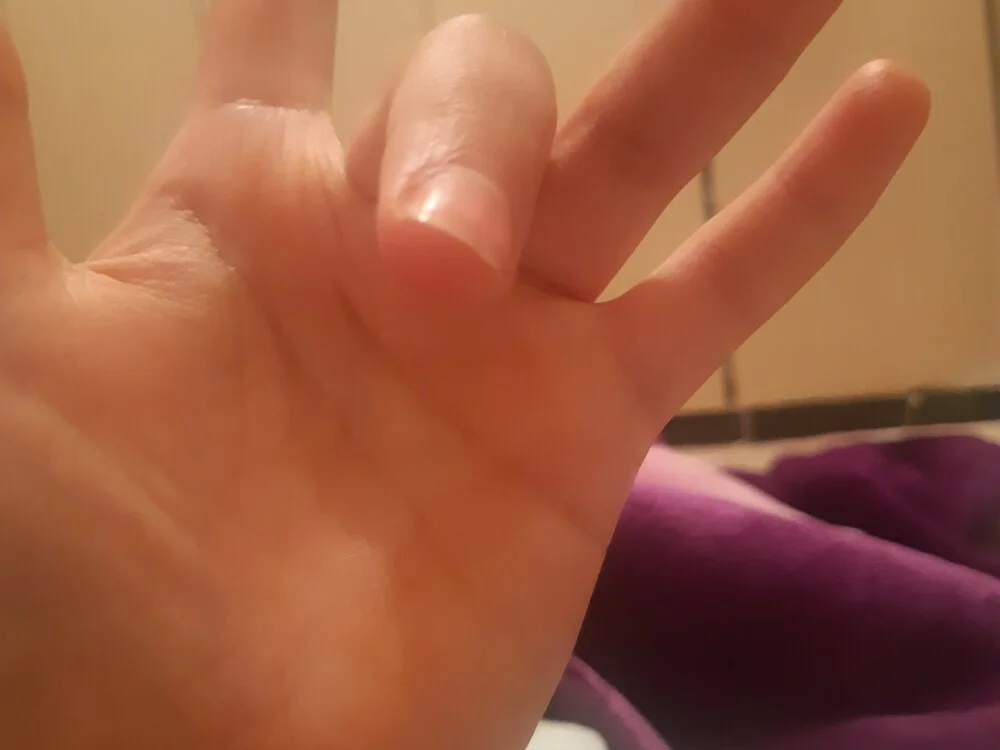 JEssya23: συνομιλία ΧΧΧ εκτός σύνδεσης