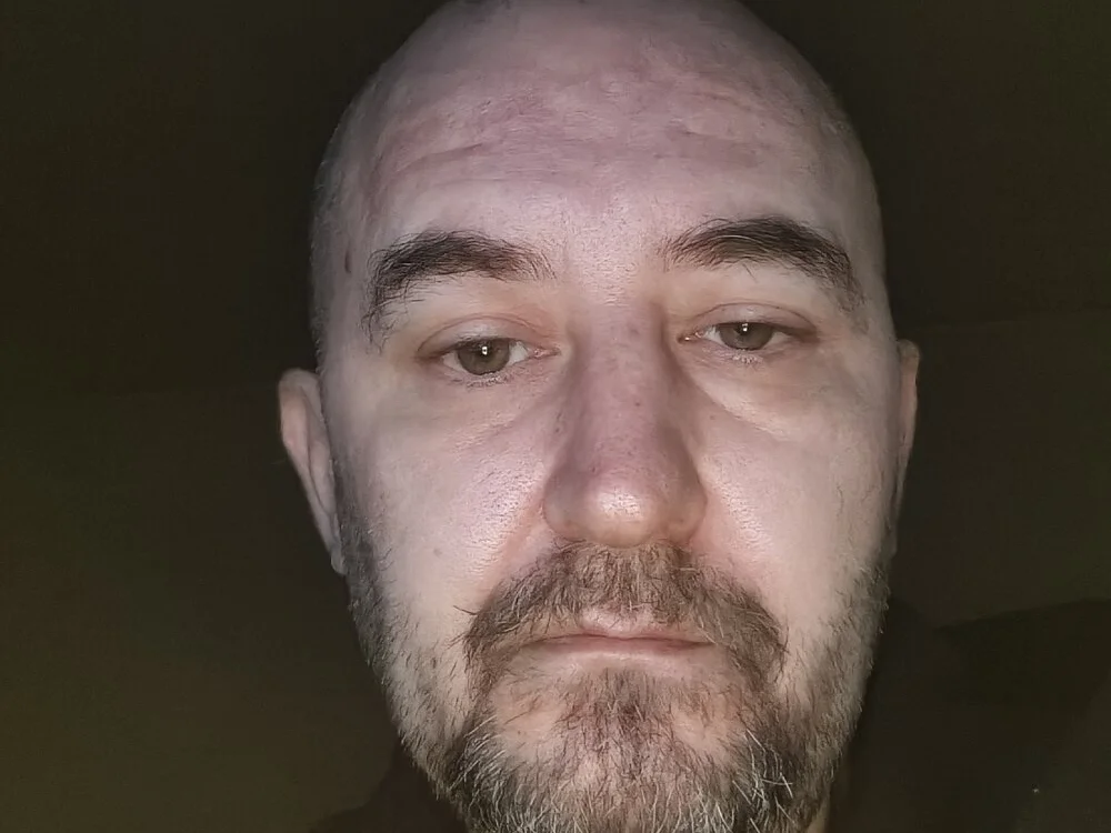 OldFucker1212 offline XXX-chat