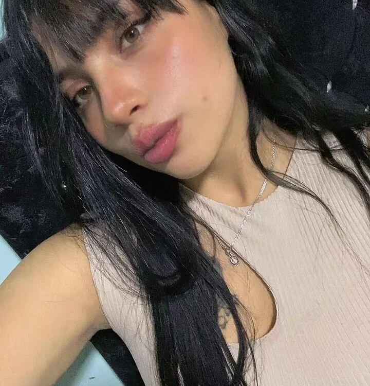 Megan_foxyx1 cam model