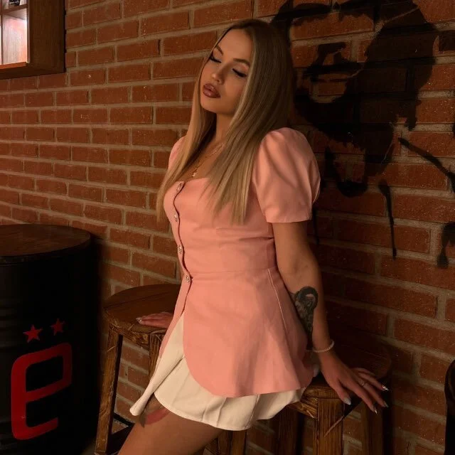 دردشة CelineBetzel الجنسية دون اتصال