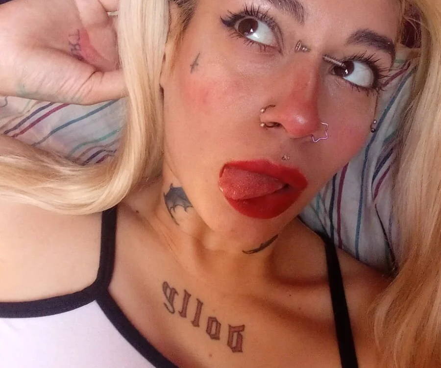 yoli_dolly offline chatrum