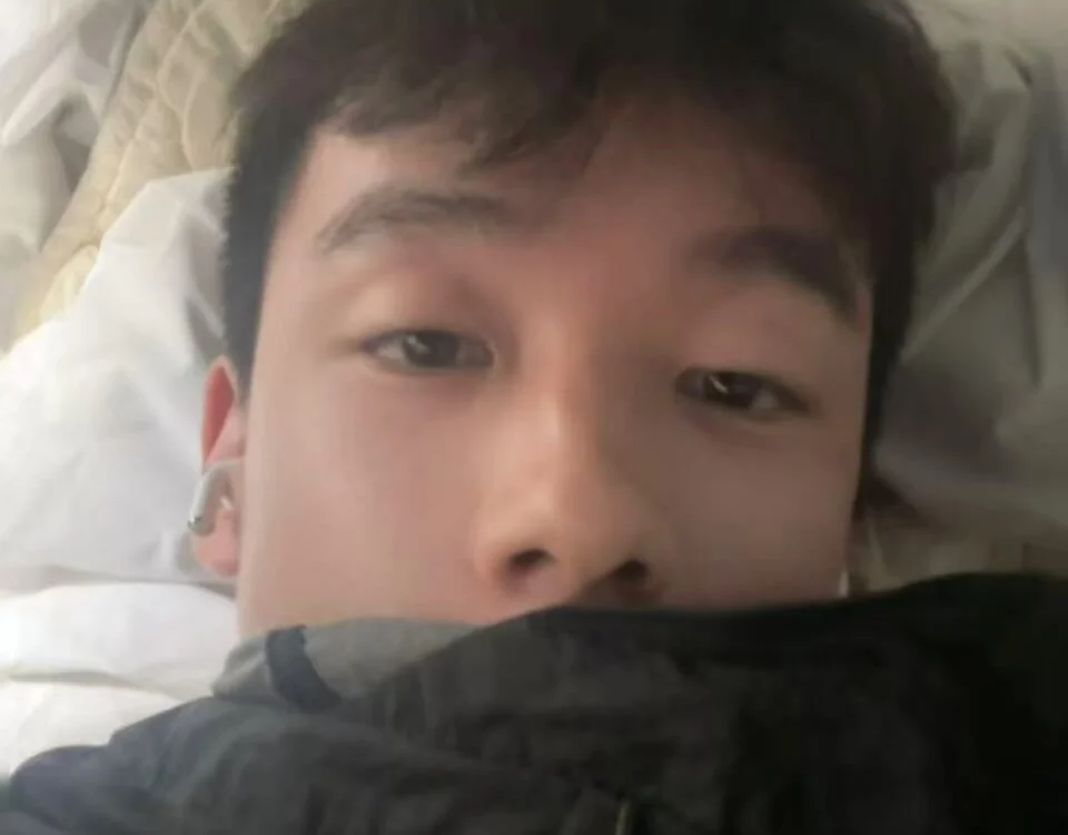 fgfsseffr 離線 XXX 聊天