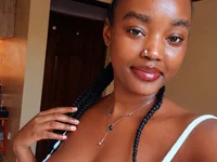 Afrri_queen