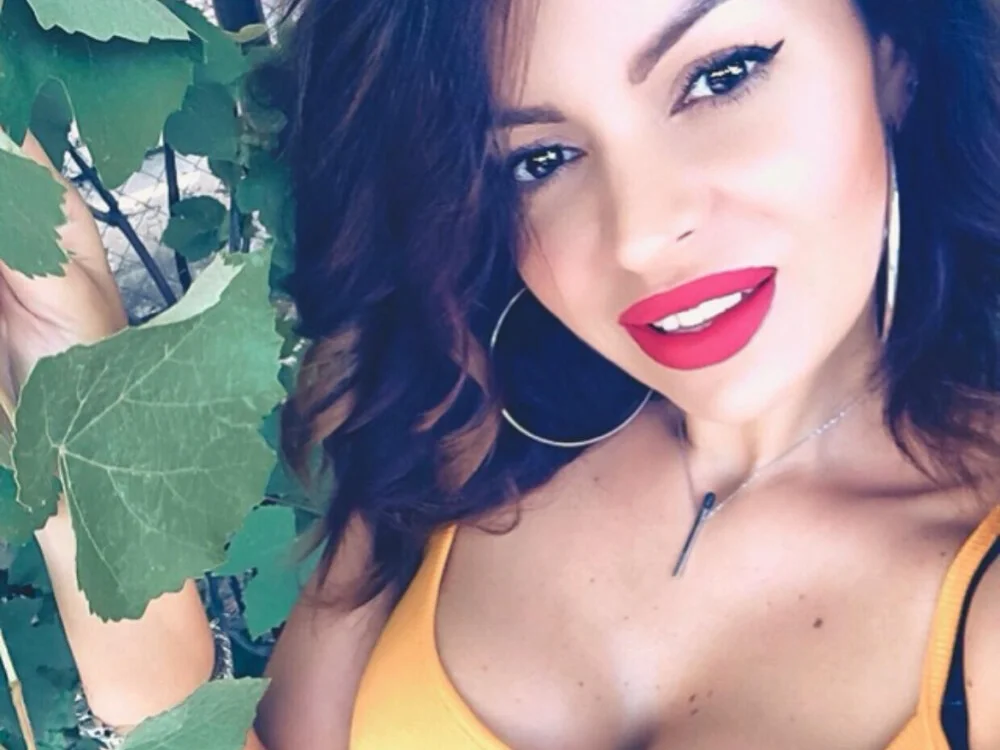 Larinova – Offline XXX chat