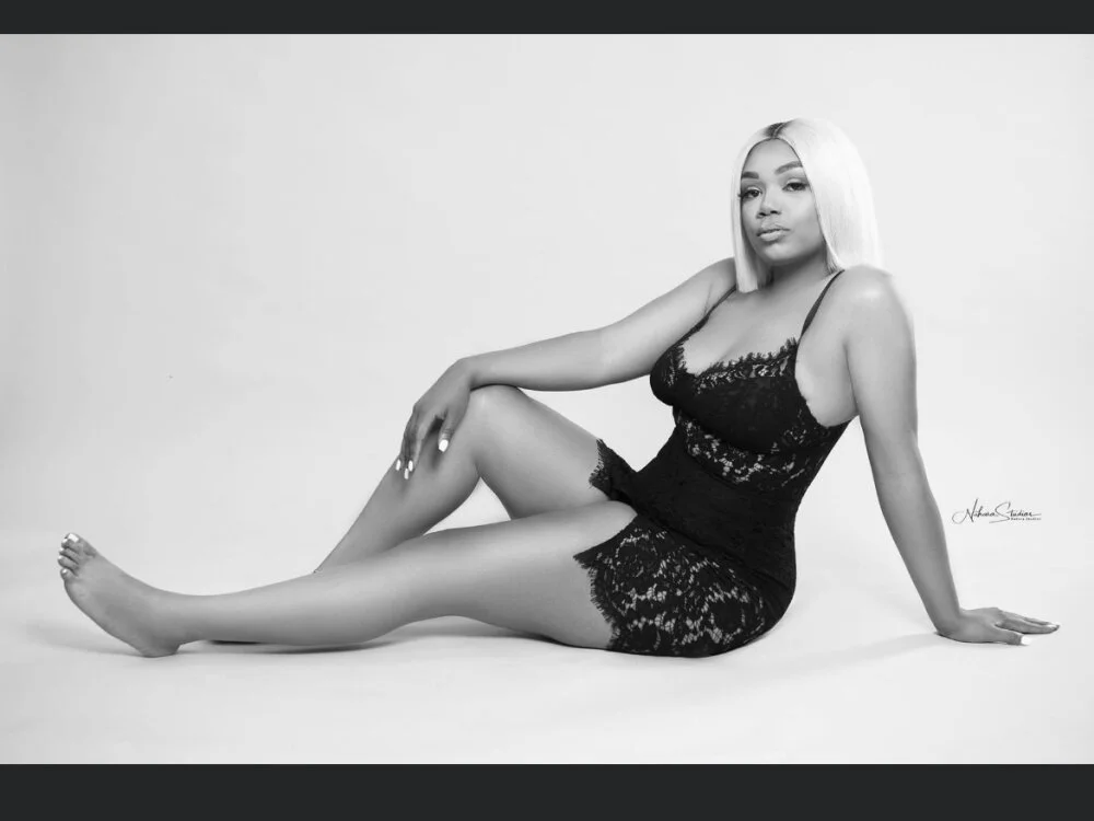 Cherryredhot1's Offline XXX Chat