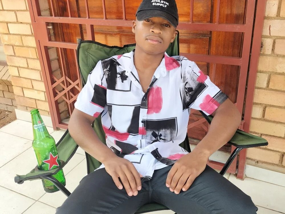 diipvic Chat XXX Ngoại tuyến