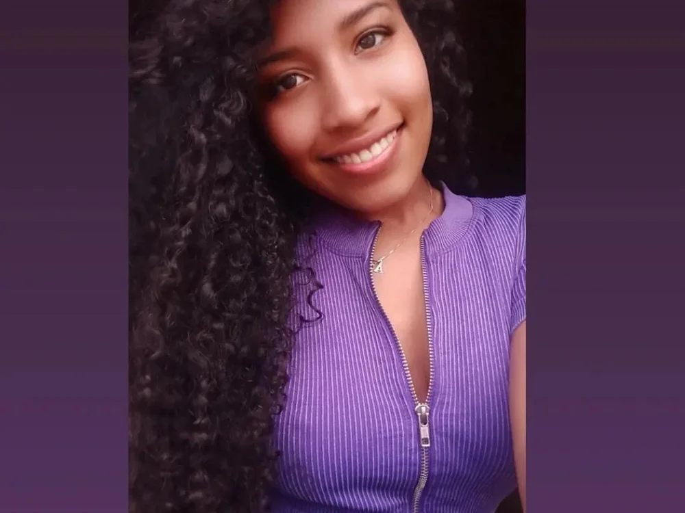 KARIME_HIIL's Offline XXX Chat