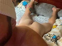 zander_bloomz