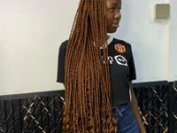 Squirty_queenn webcam model