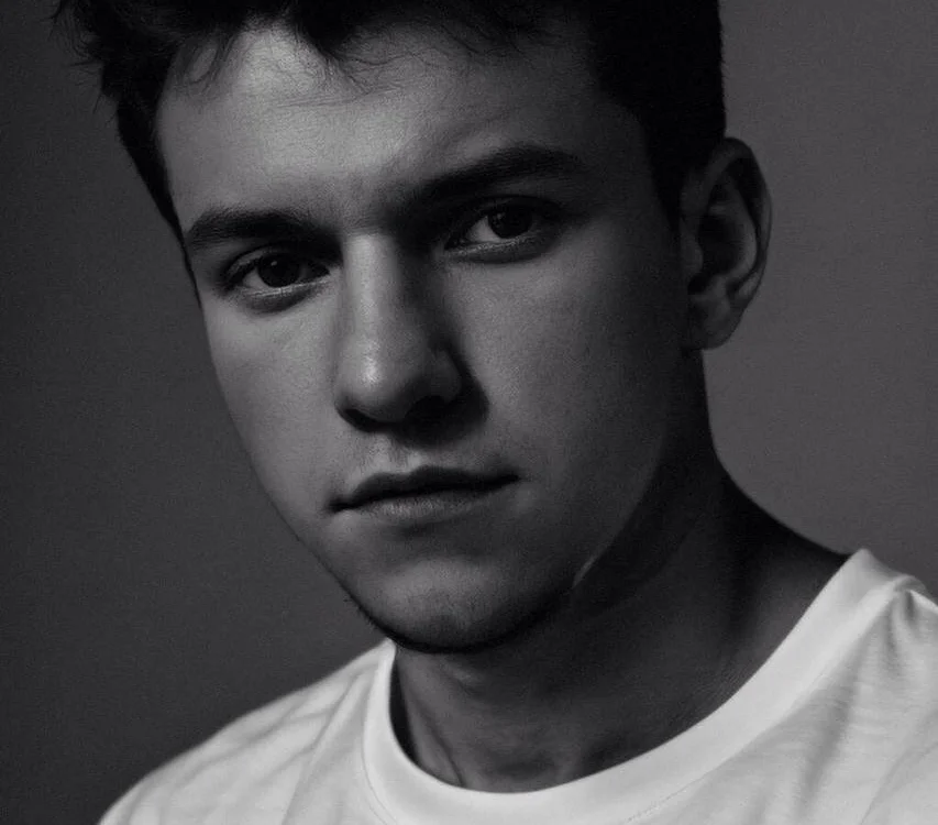 R1su offline XXX-chat