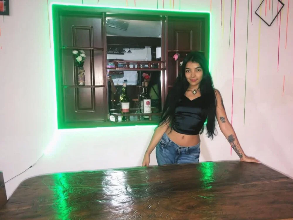 Offline XXX chat ImMiaFoster