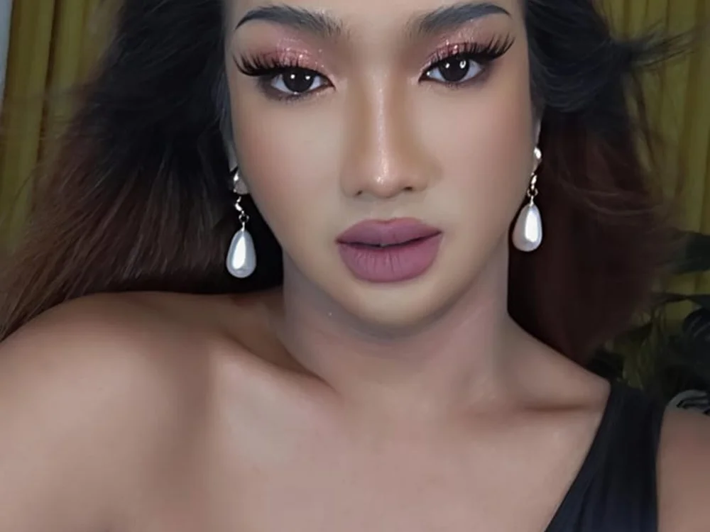 DianaFierce's Offline XXX Chat