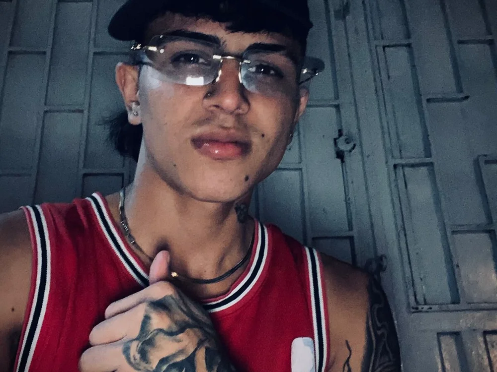 _latinhot_420_ cam model