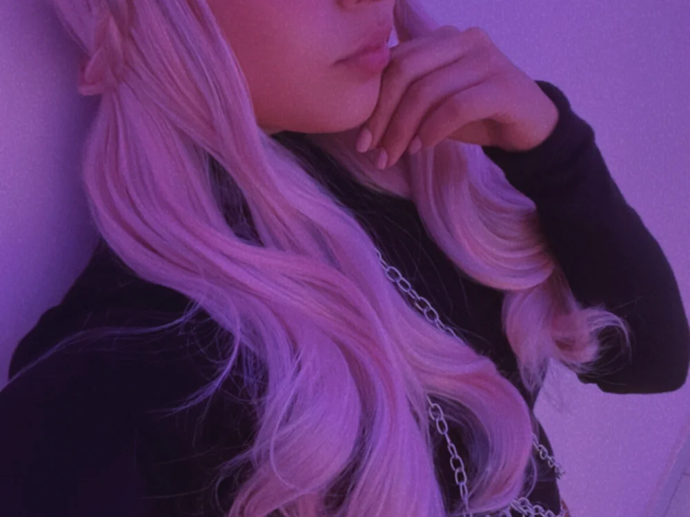 _Dahiann_a's Offline XXX Chat