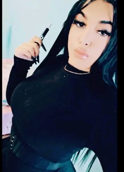 VanessaParadisx Chat XXX offline