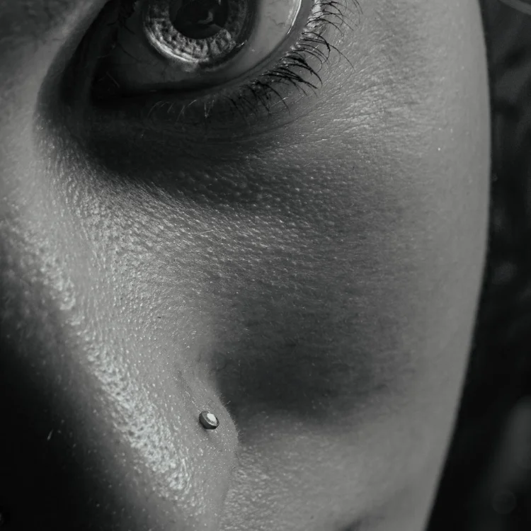 madameshadow's Offline XXX Chat