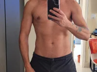 guiferraz225 live cam profile - MySuperHot