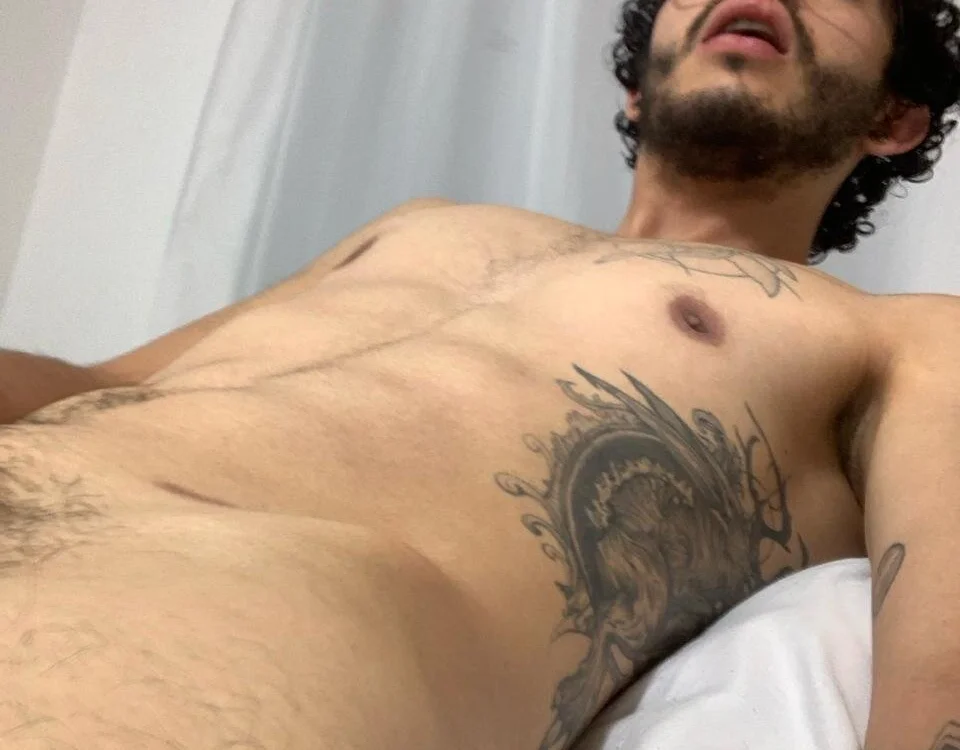 zephyros590's Offline XXX Chat