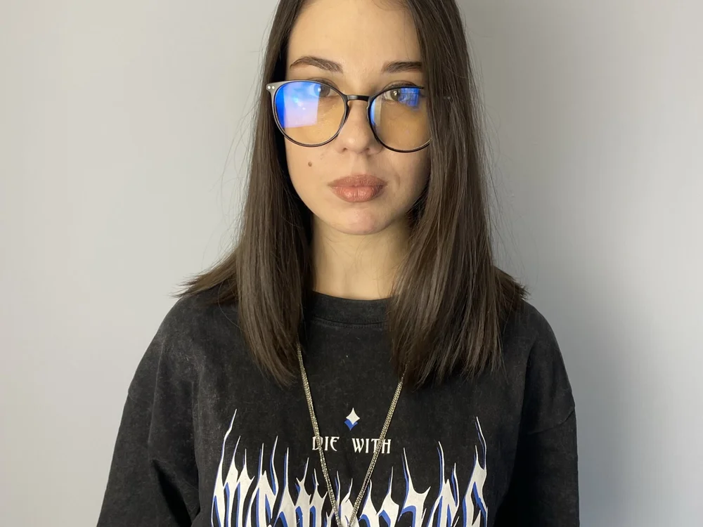 MadInsomnia's Offline Chat Room