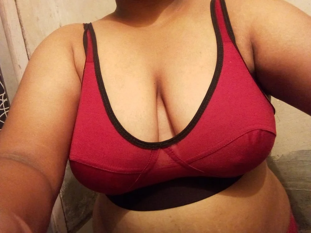 Sexy_Nargis' Offline XXX Chat