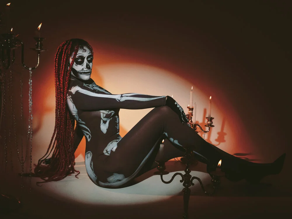 susyy7 Adlı Modelin Çevrimdışı XXX Sohbeti