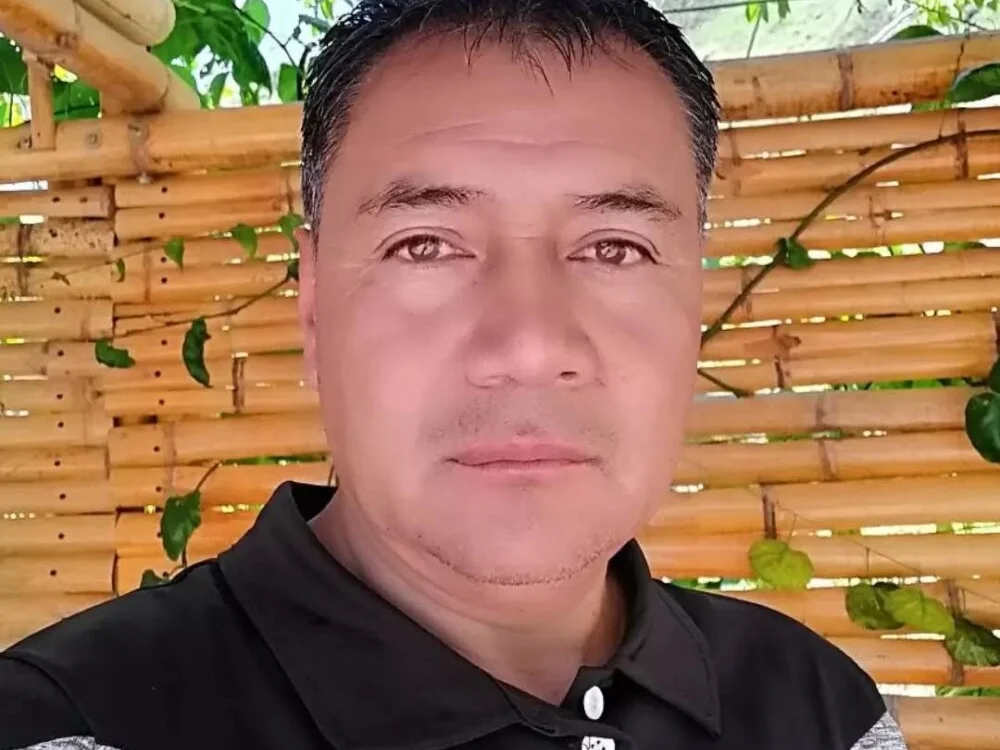 CubiformPostbox's Offline Chat Room