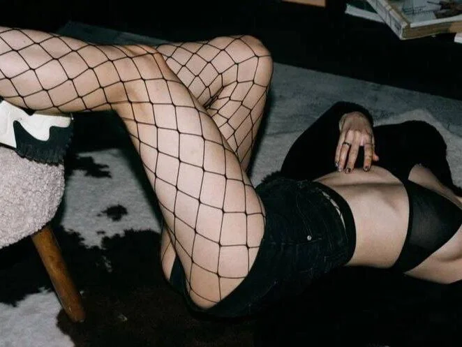 pussy_swag 離線 XXX 聊天